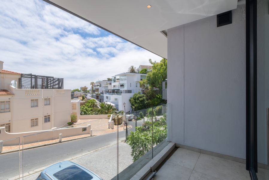 3 Bedroom Property for Sale in Bantry Bay Western Cape